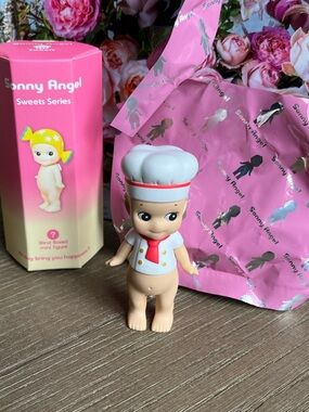 Sonny Angel SECRET CHEF Figure Sweets Series AUTHENTIC Factory Fresh Doll NEW